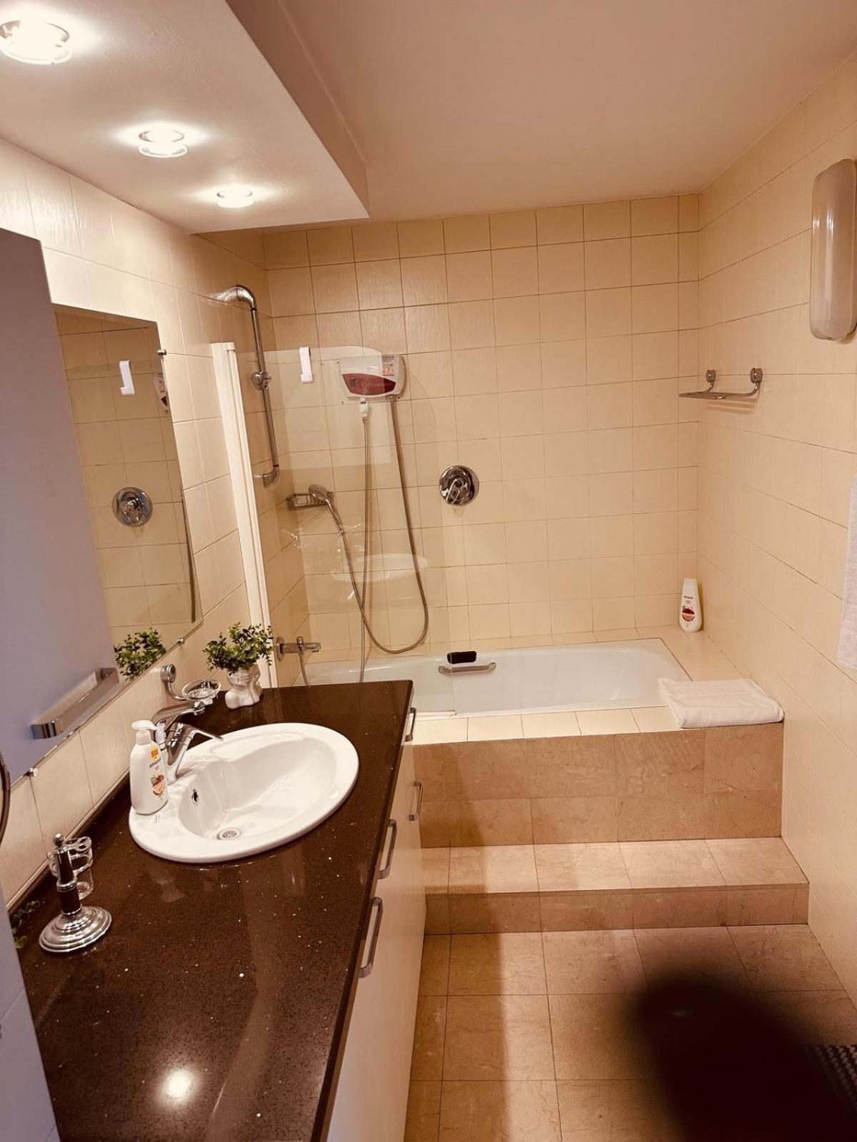 Top Home Residence Unirii Center Bukares Bagian luar foto